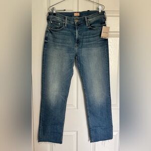 NWT MOTHER Mid-Rise Rider Flood Fray Jeans in ‘Monkey in the Middle’ Wash, 31